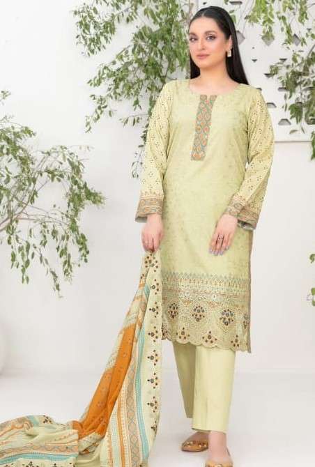 SHAZMINA VOL I MODEL AND OPEN PIC BY TAWAKKAL 